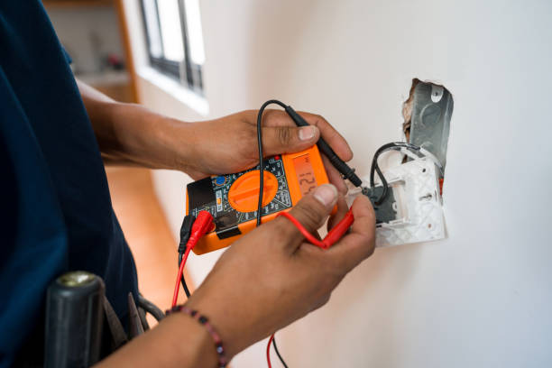Best Circuit Breaker Repair  in Bakersfield, CA